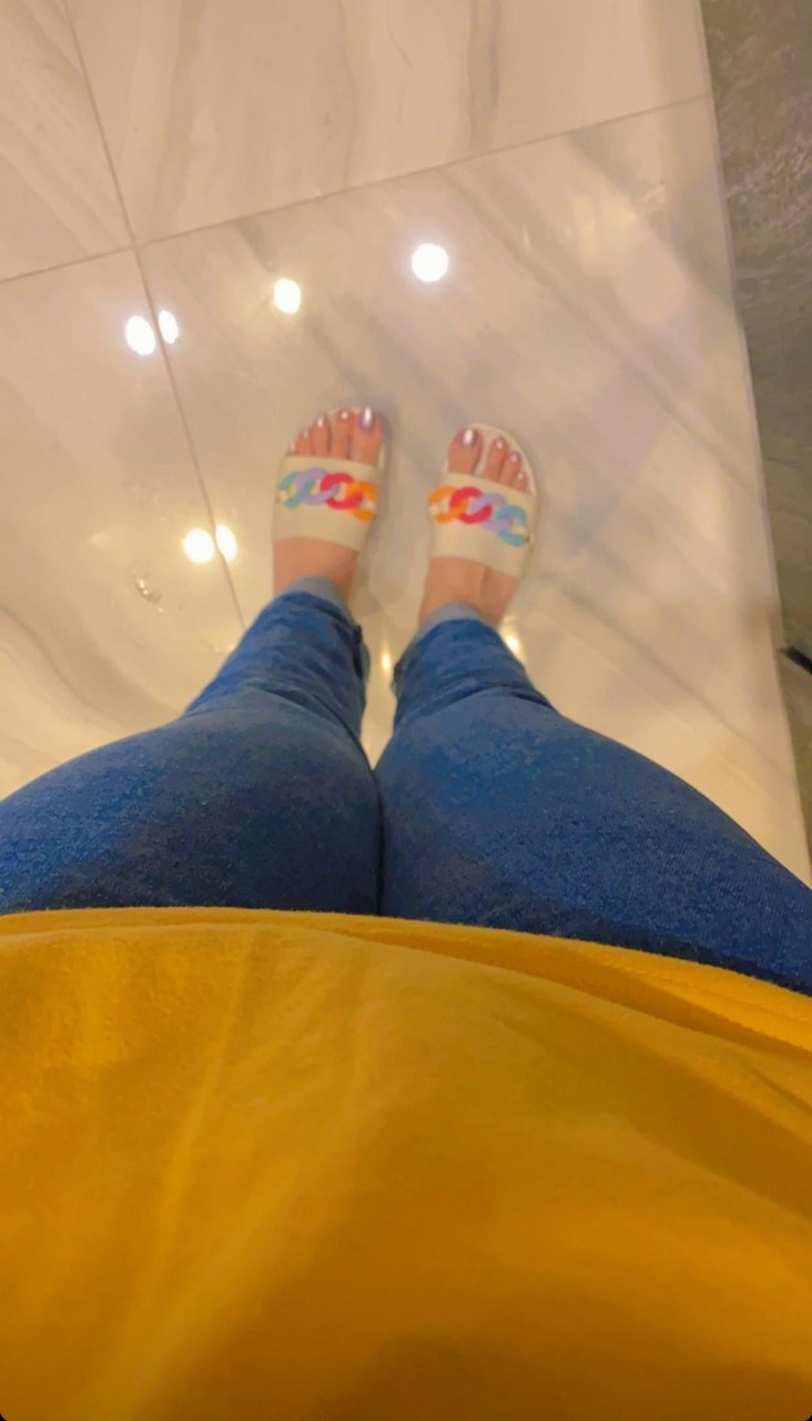Zohra Umer Ali Qureshi Feet